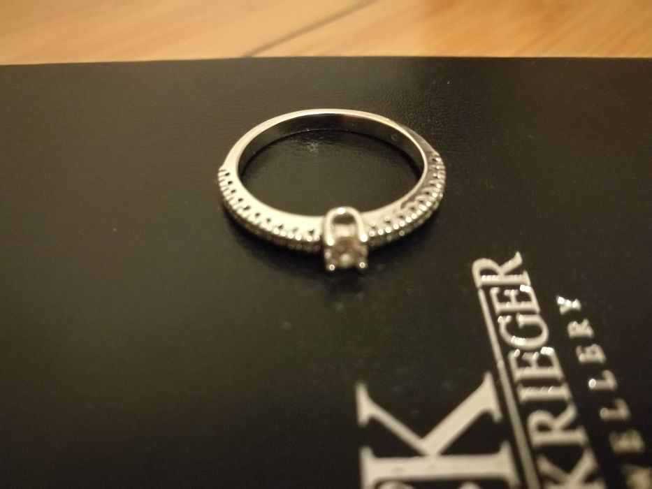 Inel de logodna aur alb și diamante Hans Krieger