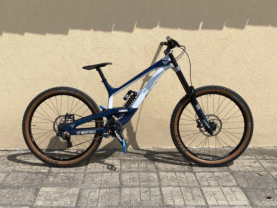 YT tues 2021 27,5 L Неразличимо от Ново!