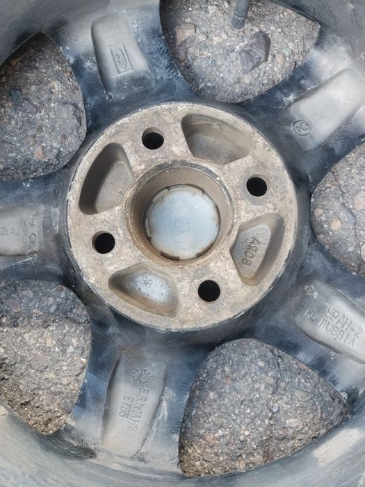 Диски R14 на Ваз. С резиной.