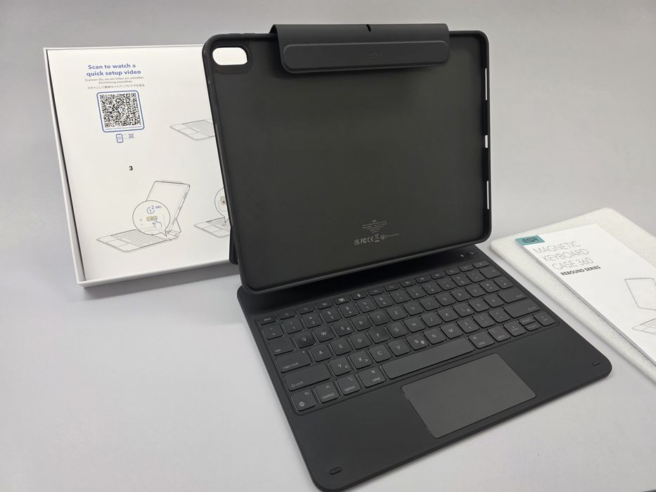ESR Калъф с клавиатура и тракпад за iPad Air 13" (2024-2026, M2/M3/M4)