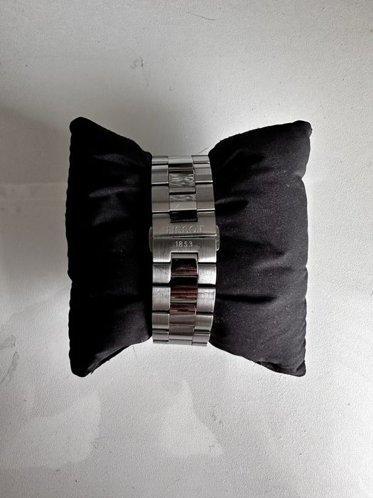 Продам наручные часы Tissot