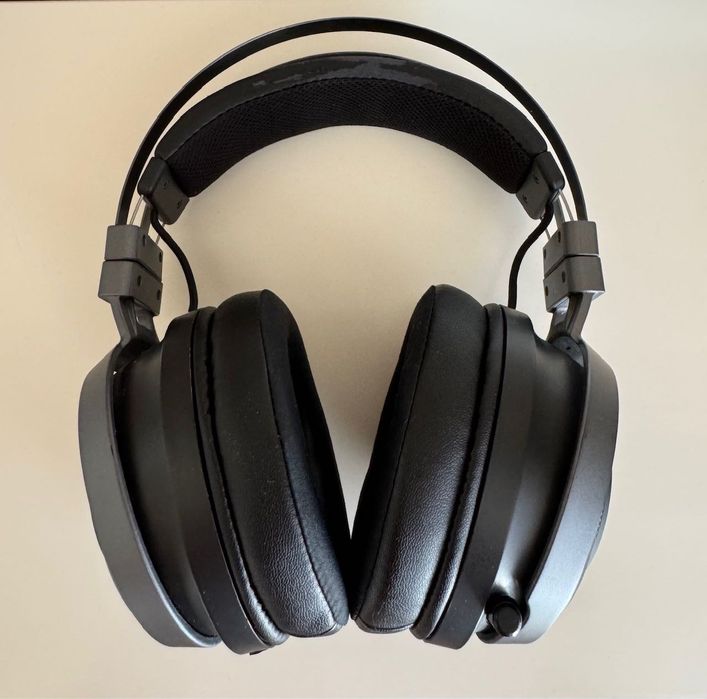 Слушалки Razer Nari Ultimate