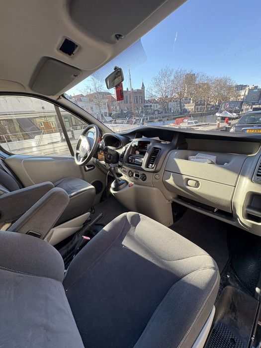 Trafic 2 Cutie Robotizata ambreiaj si placa exact ca manuala