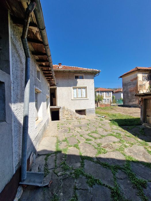 Продава се Къща в Априлци - 158 кв.м за 469 €/кв.м - Снимка #4