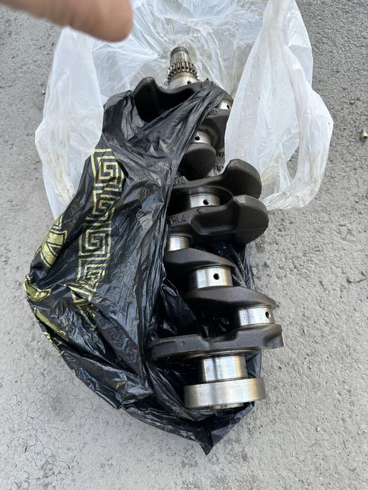 Коленвал Hyundai Accent