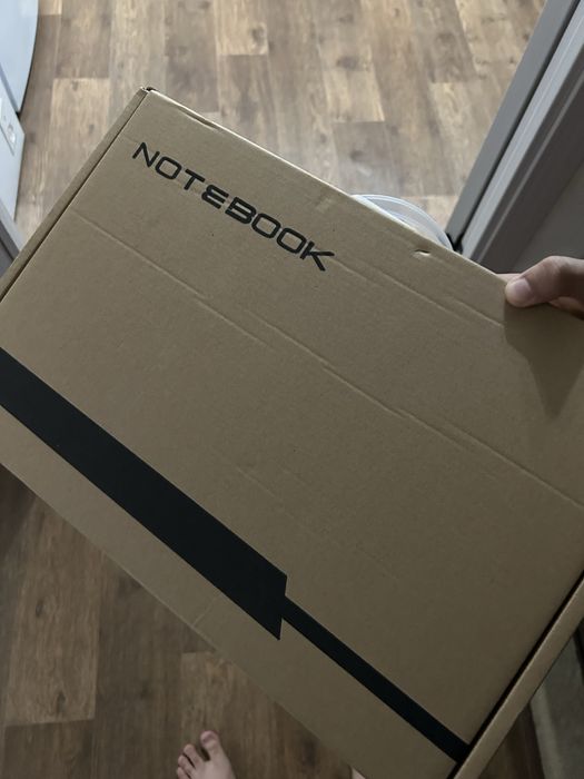 Ультрабук почти новый