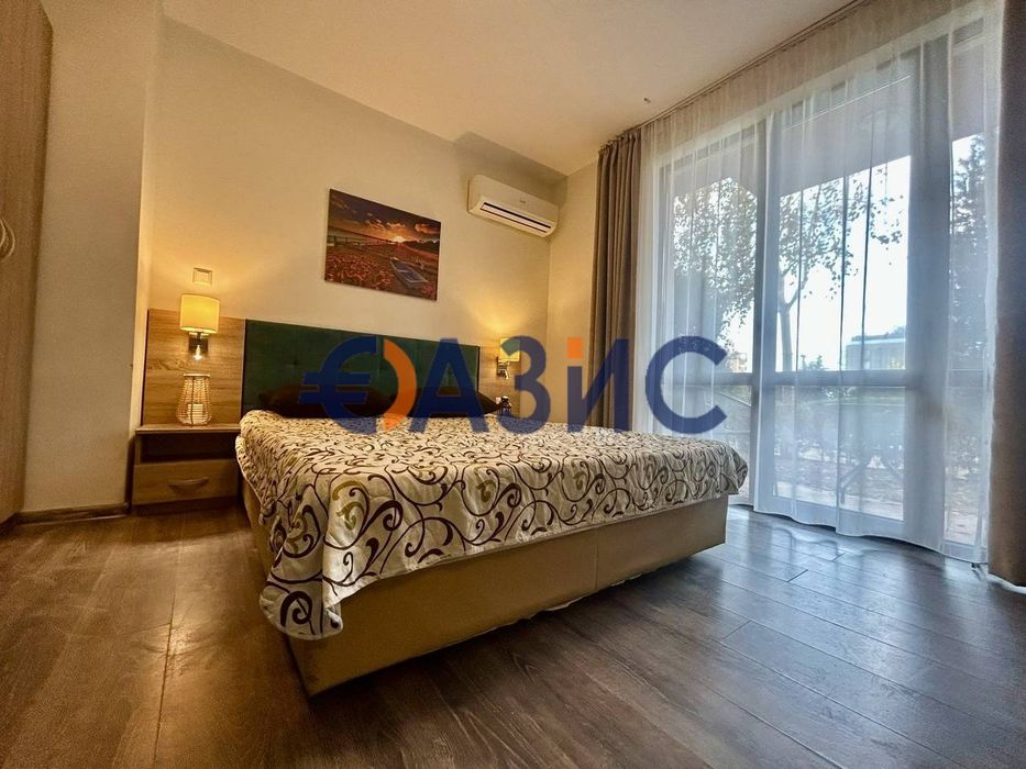 Продава се Едностаен апартамент в к.к. Слънчев бряг - 36 кв.м за 772 €/кв.м - Снимка #3