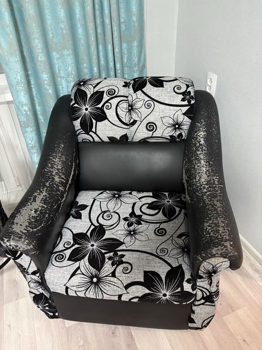 Диван раздвижной с креслом