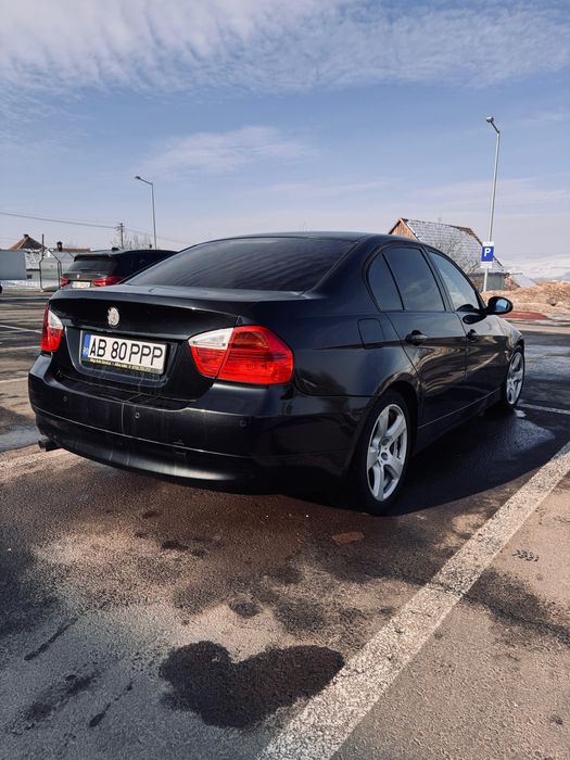 Vând BMW e90 an 2007