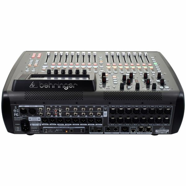 Behringer X32 Compact