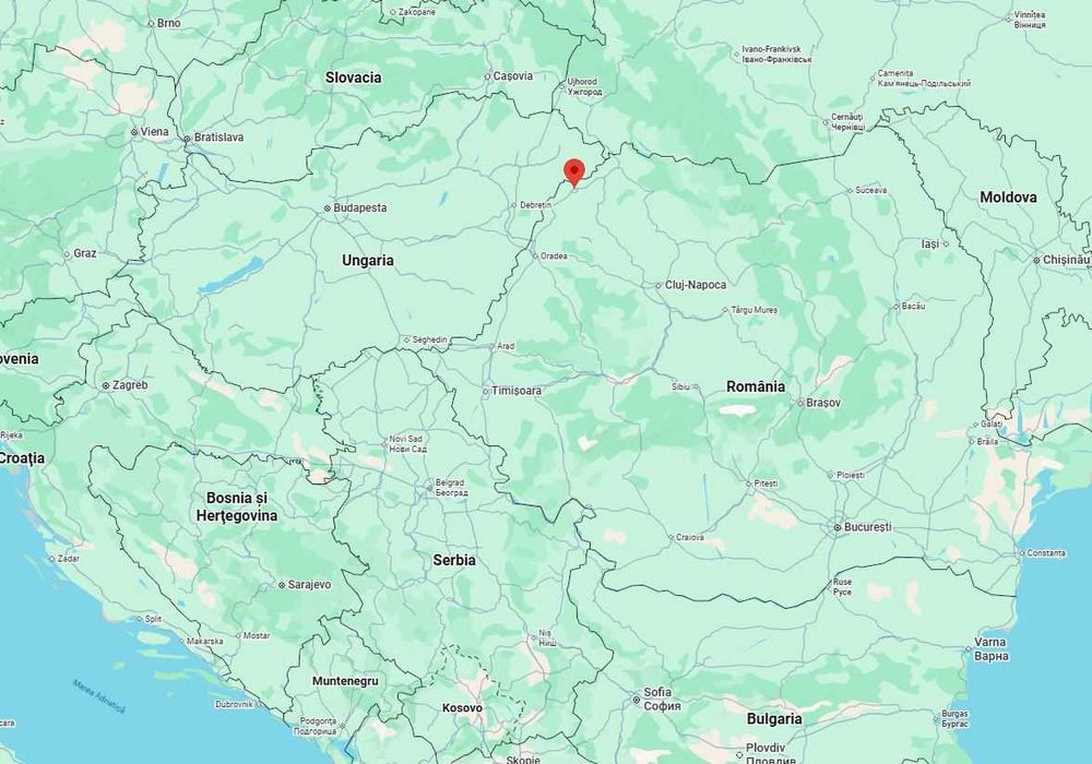 Fabrica de confectii complet cu masini si utilaje pentru industria usoara - Carei
