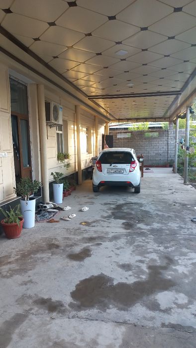 Срочно продаётся участок с домом