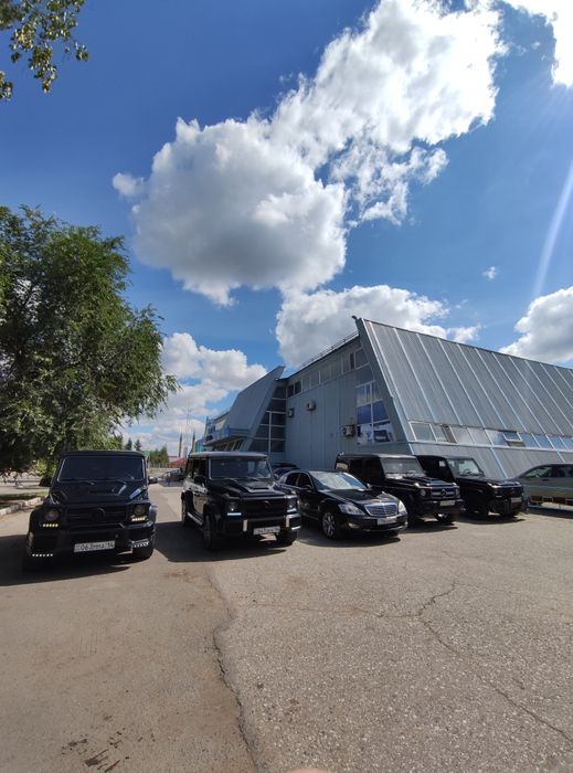 Прокат гелендвагена с водителем