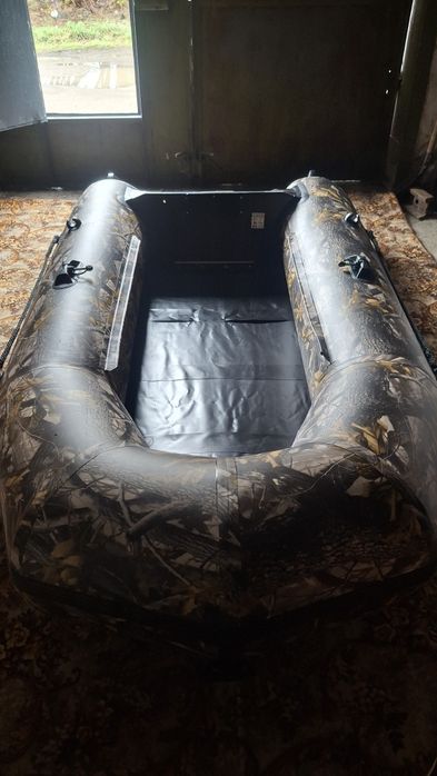 Продам лодку тайга