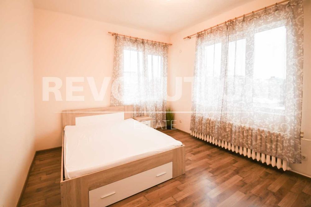 Дава се под наем Двустаен апартамент в София, Център - 55 кв.м за 425 € - Снимка #4