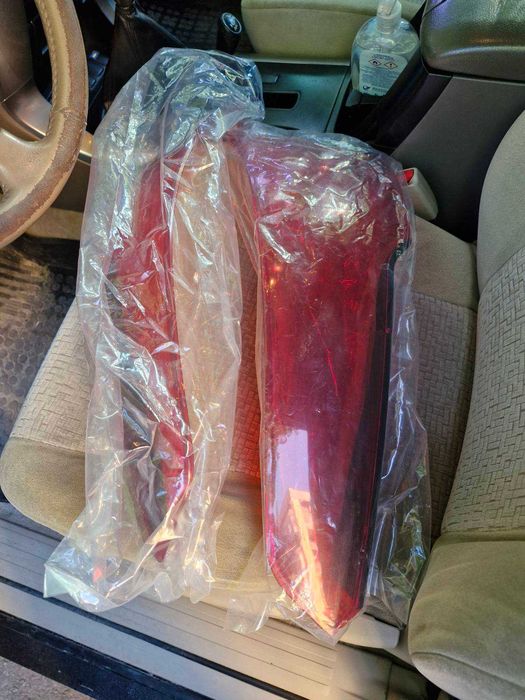 Стъкла за стопове Audi Q5 2021 - 2024