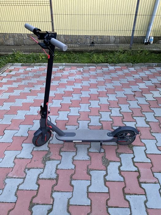 Trotineta electrica - ca noua