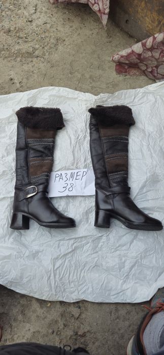 Продам женскую обувь
