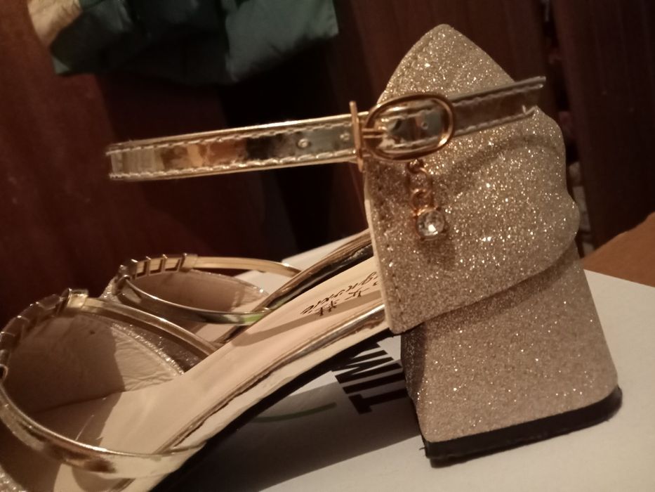 Туфли женские 39 розмер