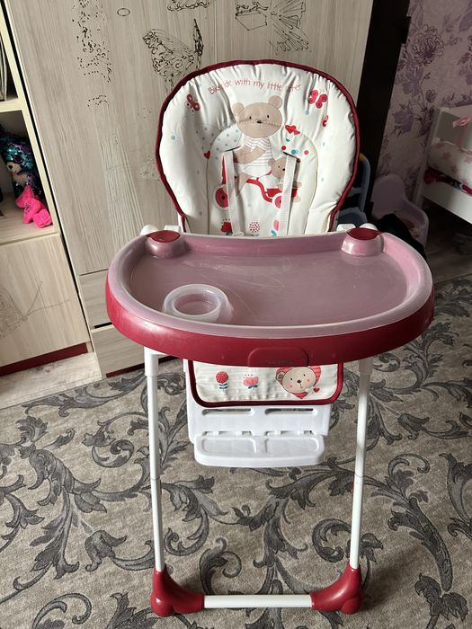 Детский стульчик для кормления