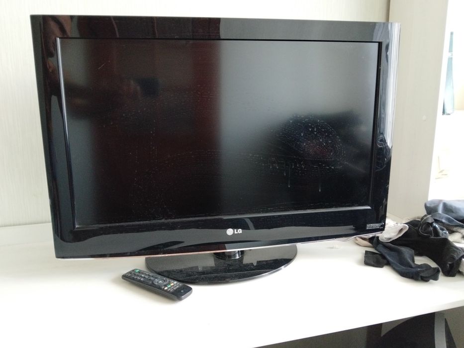 Продам Телевизор LG
