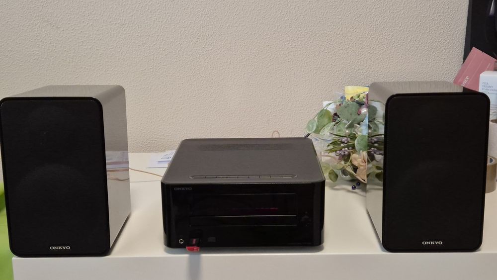 Minisistem audio ONKYO CR-265  40W, Bluetooth, USB, CD, Radio FM