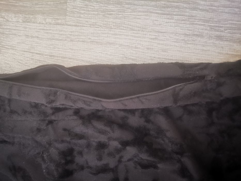 Стилна черна рокля