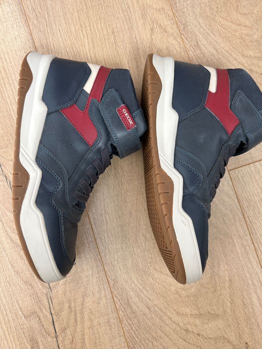 Високи кецове обувки Geox 37 номер отлични