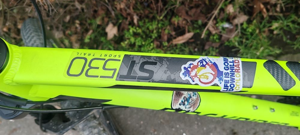 Vând Biciclete rockrider 530ST