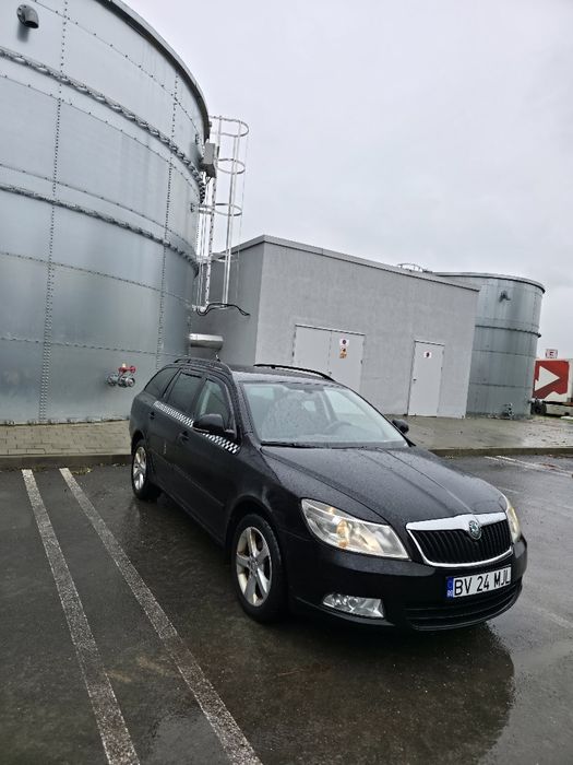 SKODA Octavia 2012 — imagine 2