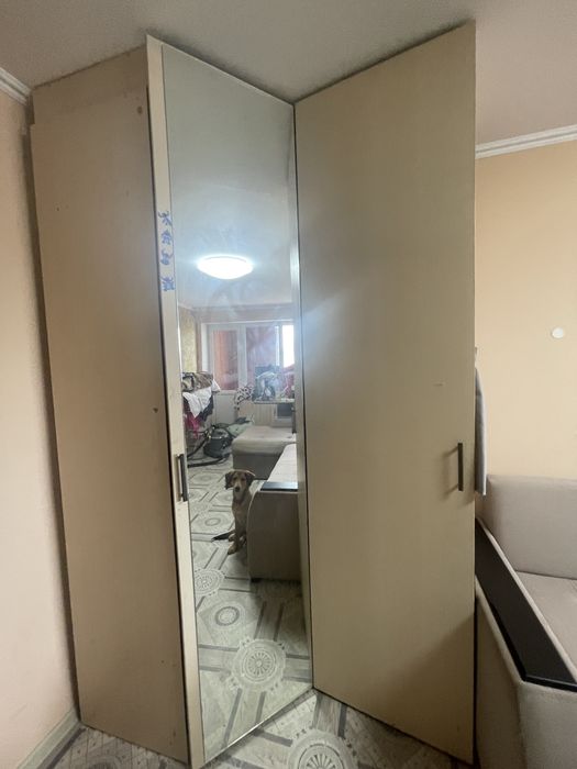 Продается угловой шкаф