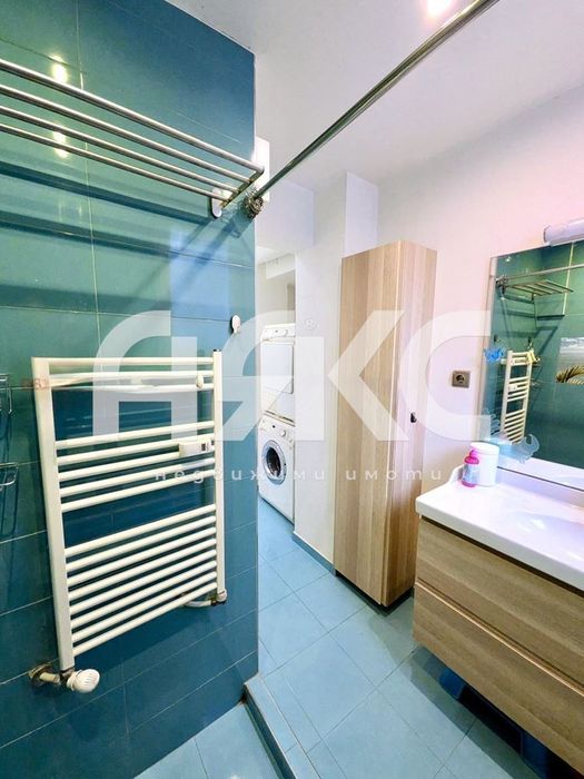 Продава се Тристаен апартамент в София, Изток - 91 кв.м за 2130 €/кв.м - Снимка #6