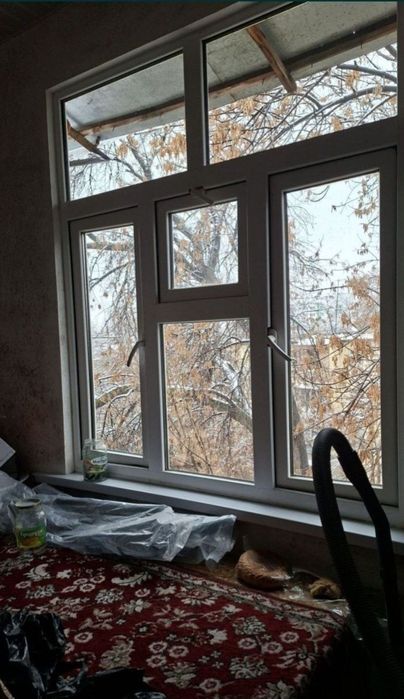 •ФАРХАДСКИЙ БАЗАР 2хком квартира Чиланзар12 СРОЧНО продается квартира