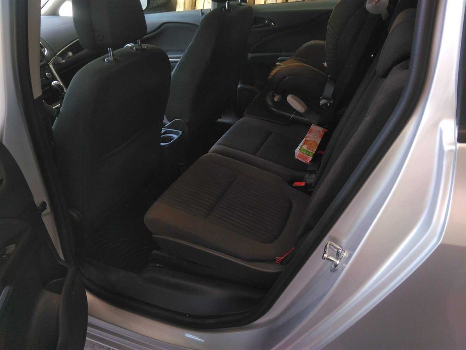 Kомплект салон с кори за вратите седалки за Опел Зафира 2011-16г.