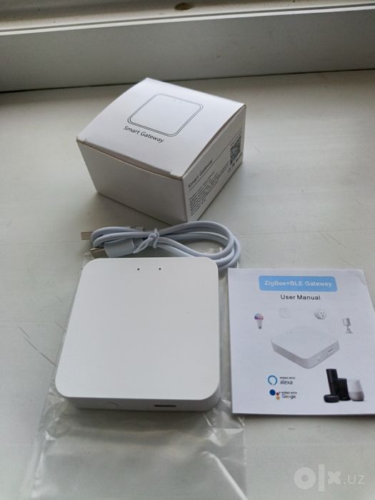 шлюз-хаб Tuya Smart (ZigBee 3.0 / Bluetooth)