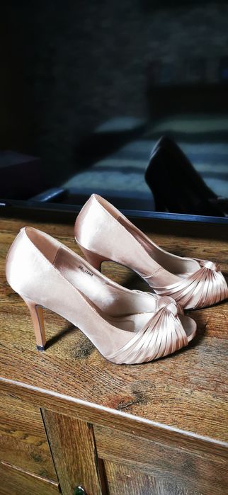 Елегантни обувки