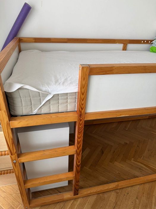 Детско легло на 2ри етаж