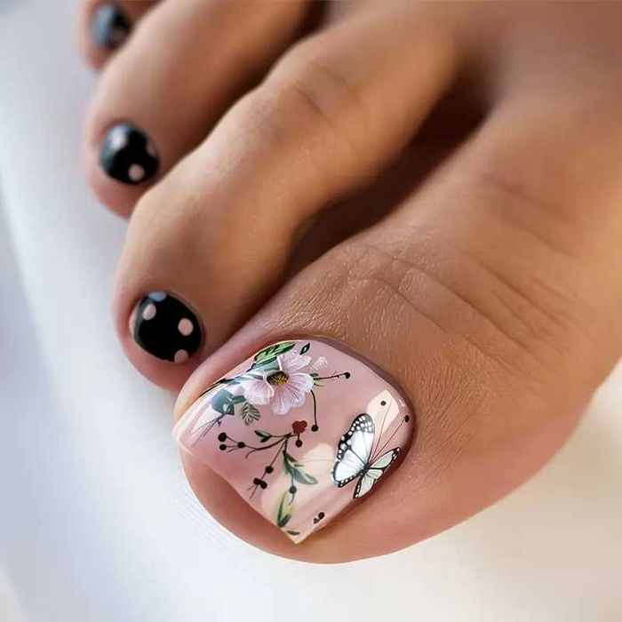 Самозалепващи изкуствени нокти за крака 24 бр. + лепило