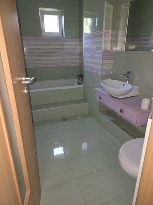 Inchiriez apartament 3 cam Corneliu Coposu/ V Parvan