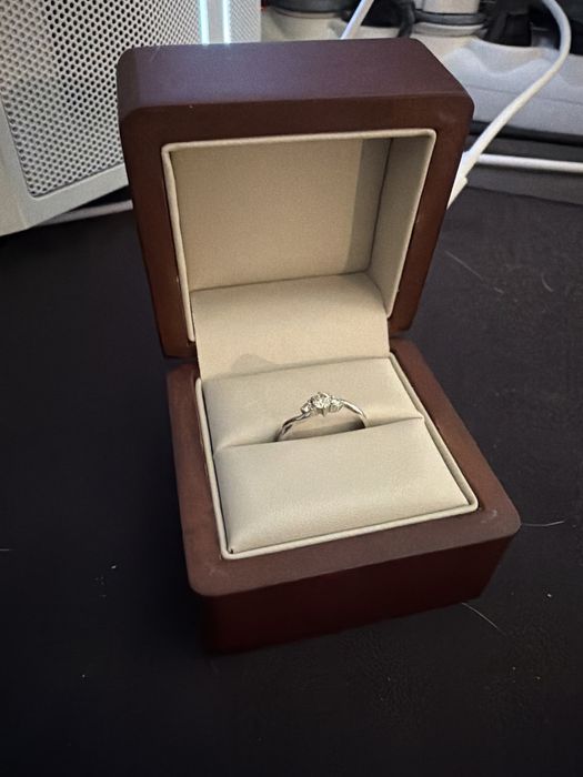 Золотое кольцо с натуральными бриллиантами | 585 проба | Сертификат