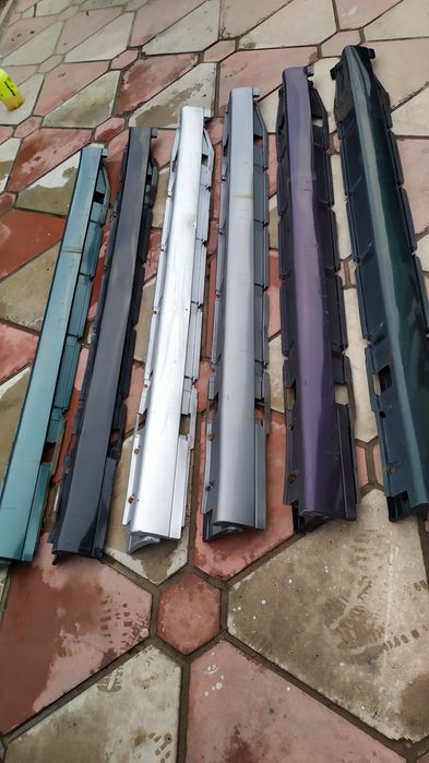 Пластиковые пороги на БМВ е34