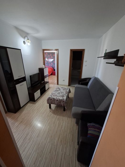 Apartament de inchiriat