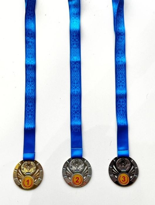 Медали наградителные Sport uchun medallar..