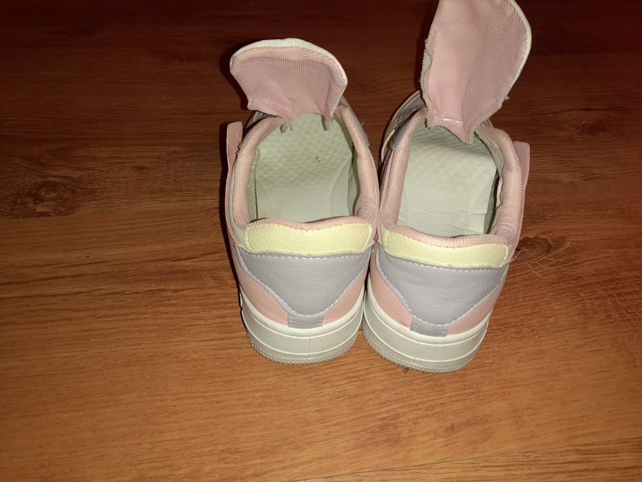 Adidași dama mărimea 37