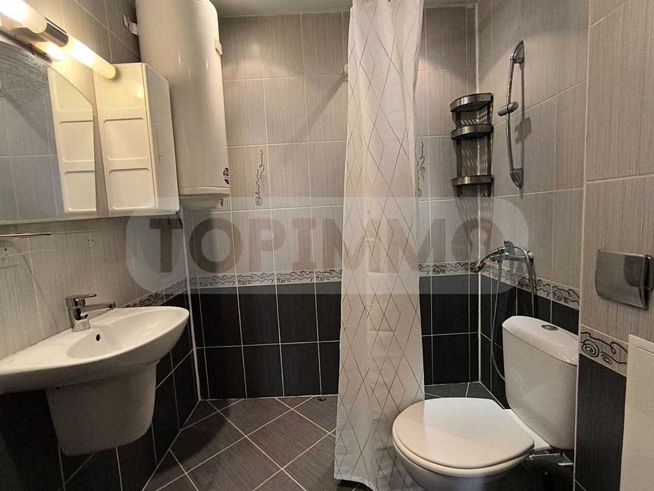 Дава се под наем Двустаен апартамент в Варна, Левски - 70 кв.м за 614 € - Снимка #5