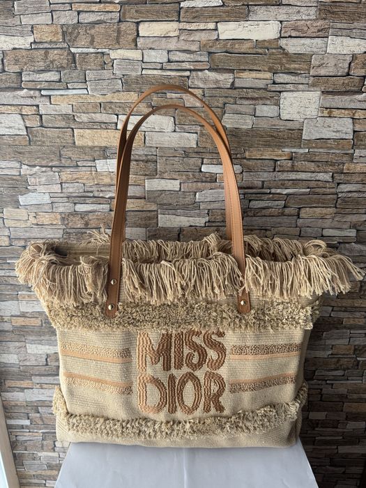 Дамски чанти YSL,Lorwe,DiOR,Coach,Tote ,prada