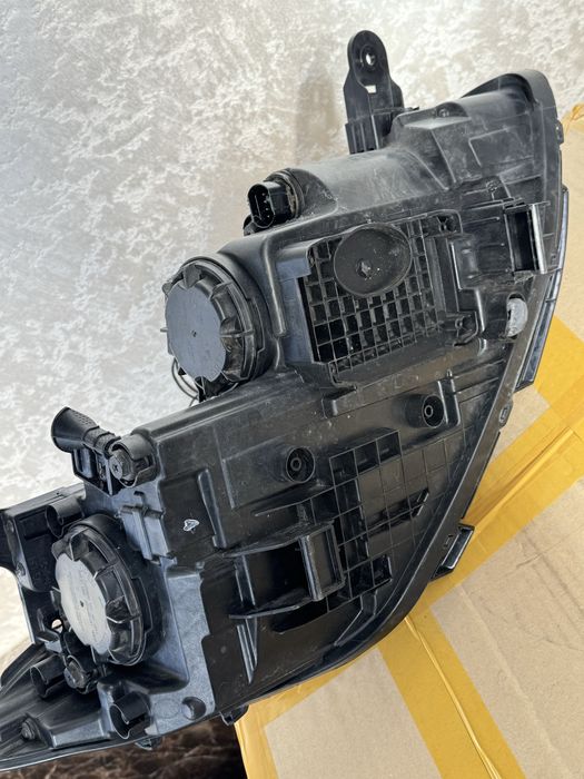 Фара Grandeur ig