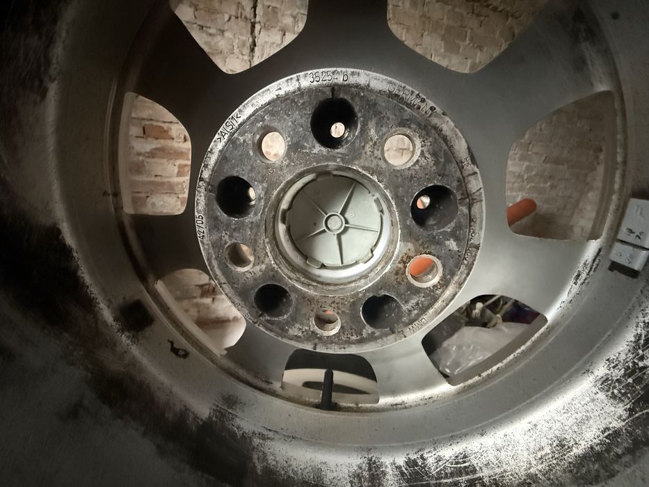 Оргинални джанти за BMW 16ки