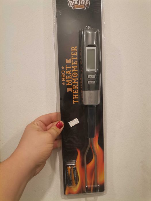 Термометър за месо