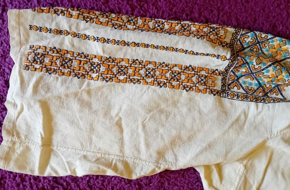 Ie traditionala marginimea Sibiului